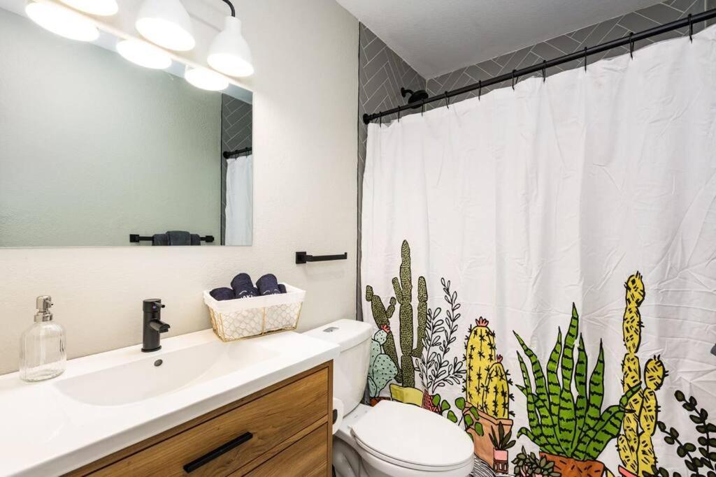Cheerful Denver Hideaway W 2 Queen Beds Unit B Арвада Экстерьер фото